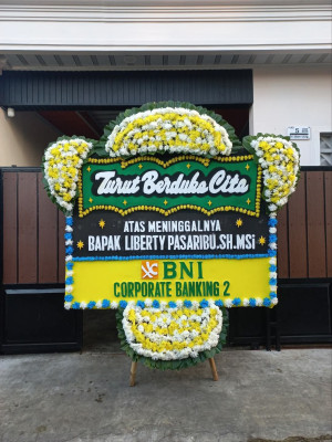 Papan Bunga Duka di Batu Urip
